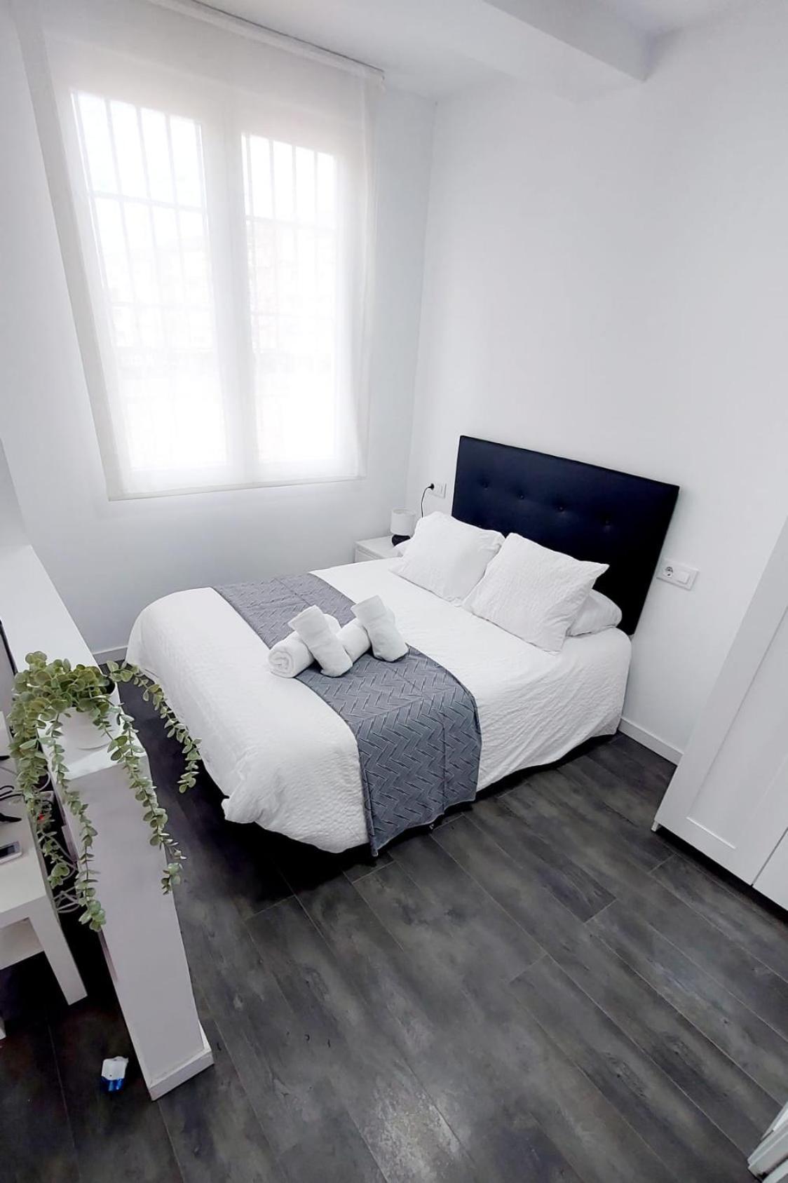Lofts 4Towers - La Paz Apartment มาดริด ภายนอก รูปภาพ