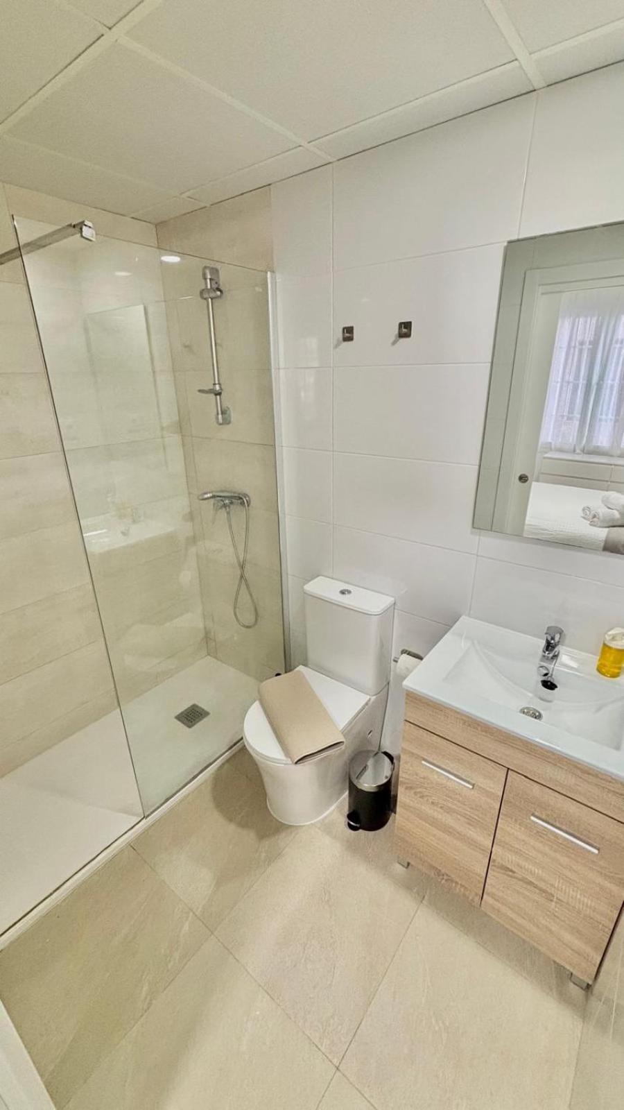 Lofts 4Towers - La Paz Apartment มาดริด ห้อง รูปภาพ
